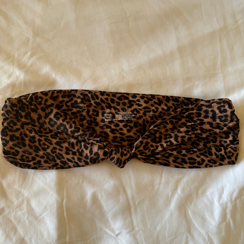 STONE FOX cheetah top